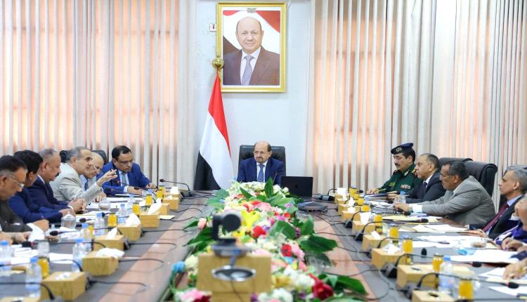 اللجنة العليا لمكافحة التهريب تستعرض عدد من المقترحات لتنفيذ موجهات رئيس مجلس القيادة الرئاسي
