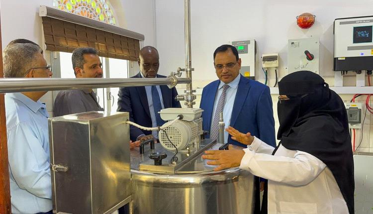 الوزير السقطري والمحافظ الحالمي يتفقدان أعمال تأهيل المركز الوطني لبحوث الثروة الحيوانية ومركز صبر لإنتاج الألبان بمحافظة لحج
