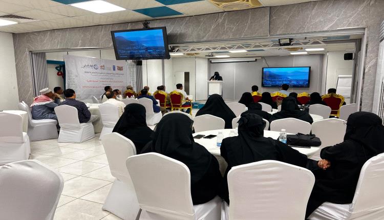وكيل حضرموت الجيلاني يؤكد أن قطاع الثروة السمكية يمثل أحد القطاعات الاقتصادية والحيوية المهمة في حضرموت