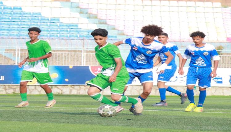 الرشيد يعتلي صدارة مجموعته.. والصقر يواجه الصحة غدًا في دوري شباب تعز