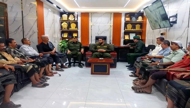مدير أمن محافظة لحج يلتقي مشايخ ووجهاء "ردفان" في لقاء موسع لتعزيز الأمن والاستقرار