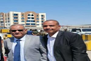 نائب مدير مكتب رئاسة الجمهورية يطمئن هاتفيًا على صحة رئيس لجنة الحياد بالعاصمة عدن
