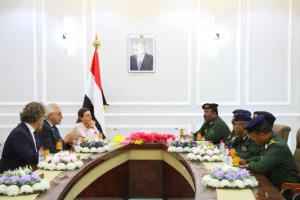 وزارة الداخلية تبحث مع فريق الخبراء التابع للاتحاد الأوروبي أوجه التعاون المشترك