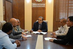 وزير الصحة يبحث مع منظمة الصحة العالمية مشروع تطوير فرق الطوارئ الطبية الوطنية