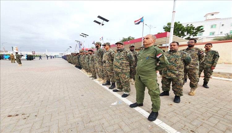 احتجاجات أمنية في عدن للمطالبة بصرف الرواتب والمساواة مع بقية الوحدات