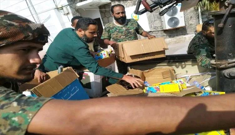 أمن عدن يشدد إجراءاته لضبط الألعاب النارية والحد من التسول والباعة المتجولين