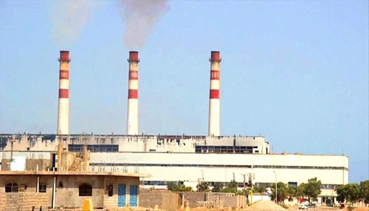 حملة واسعة لمؤسسة الكهرباء في البريقة بعدن لفصل الربط العشوائي وتعزيز استقرار الشبكة