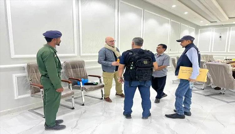 وفد من الإنتربول الدولي يزور العاصمة المؤقتة عدن