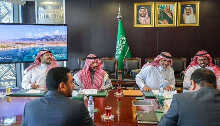 لقاء يبحث تعزيز التعاون بين وزارة الزراعة والاسماك والبرنامج السعودي لتنمية وإعمار اليمن