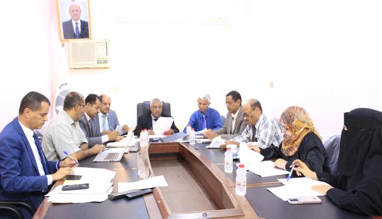 اللجنة التنفيذية للتصنيف الوطني للجامعات اليمنية تناقش تقارير النزول الميداني على الجامعات