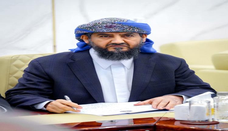 أبو زرعة: عدن خط أحمر ولن نسمح بجرّها إلى الفوضى أو تعطيل عمل الحكومة