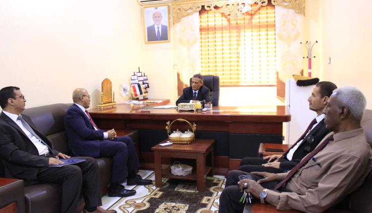 الوزير أمين القدسي يطلع على تحضيرات المؤتمر الدولي الأول للتحول الرقمي والتنمية المستدامة