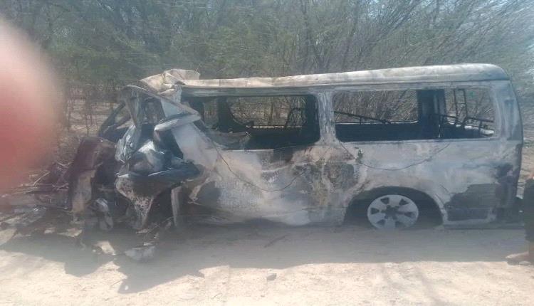 تفاصيل جديدة حول الحادث المأساوي على الخط الرابط بين المحفد ولحمر وفاة جميع الركاب وتفحمهم