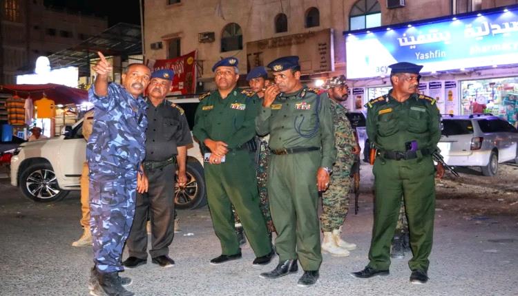 جولة ميدانية للعميد الجابري لتقييم الأداء الأمني وتعزيز السلامة العامة بالمكلا