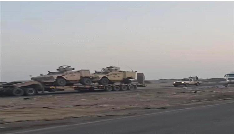 تعزيزات عسكرية قادمة من حضرموت تعزز الانتشار الأمني في العاصمة المؤقتة عدن