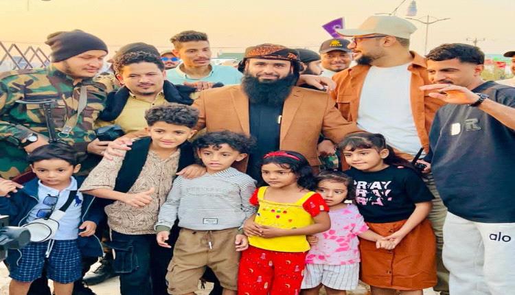 المقدم مياس الجعدني يشارك الشباب فعالية "الإفطار العزابي" بنسخته التاسعة