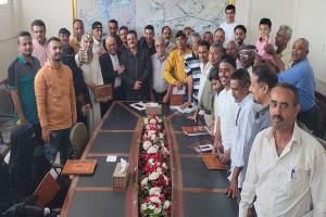 الداؤودي يكرم كوكبة من الموظفين بمكتب الأشغال العامة والطرق