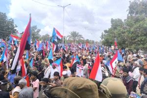 زنجبار تشهد مسيرة جماهيرية حاشدة تأكيدًا للتأييد الشعبي للمجلس الانتقالي الجنوبي