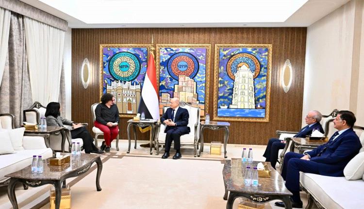 العليمي يجدد الالتزام بحل عادل للقضية الجنوبية ويشيد بالموقف الأوروبي الداعم لشرعية الدولة