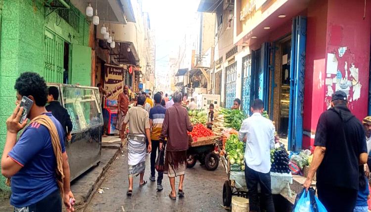 نائب المحافظ يطلع على على استتباب الأوضاع الخدمية والامنية في العاصمة عدن