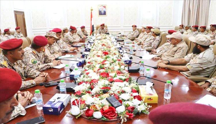 "لقاء تشاوري في عدن لبحث توحيد التشكيلات العسكرية