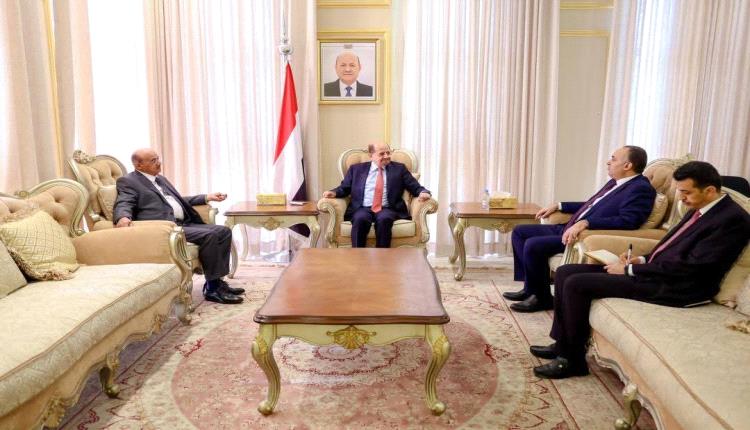 الحكومة تتحرك لصرف المرتبات المتأخرة بجدول زمني عاجل وبدعم سعودي