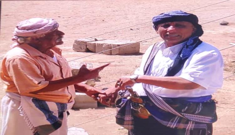 الشيخ عبدالله علي حسين المنصب يعزّي في وفاة الشاعر علي ناصر الناصري