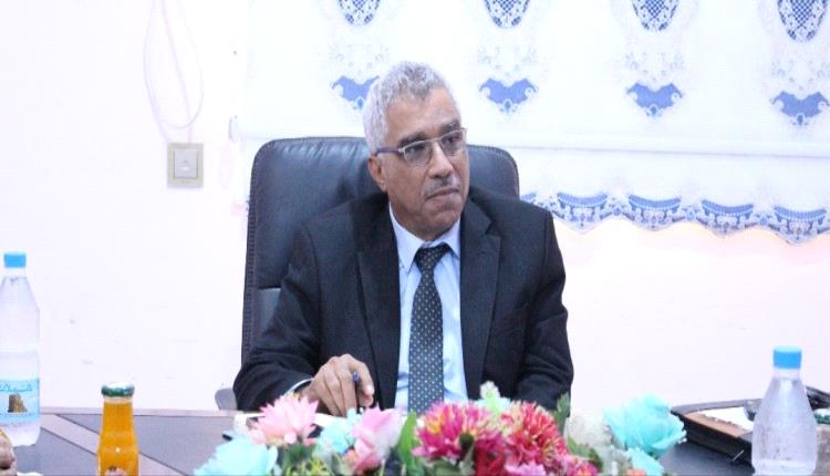 ​باسليم يهنئ الزنداني بنيله ثقة القيادة السياسية وتعيينه رئيساً للحكومة