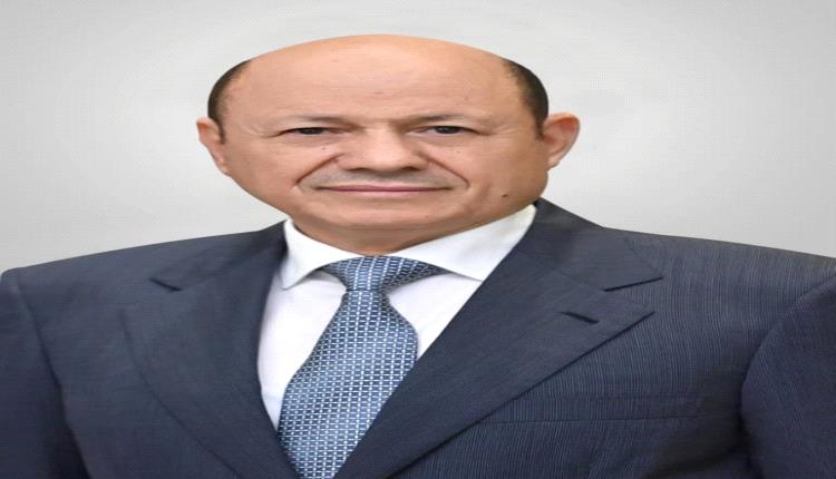 رئيس مجلس القيادة يطمئن على صحة العميد حمدي شكري