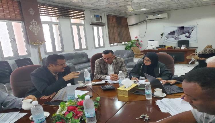 المنصورة تبحث خطتها الاستثمارية لعام 2026 لتعزيز المشاريع الخدمية والتنموية