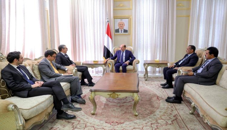 رئيس الوزراء يستقبل سفير إيطاليا