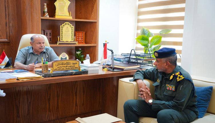 الخنبشي يطّلع على أوضاع مصلحة الهجرة والجوازات والجنسية ويشيد بجهودها في خدمة للمواطنين