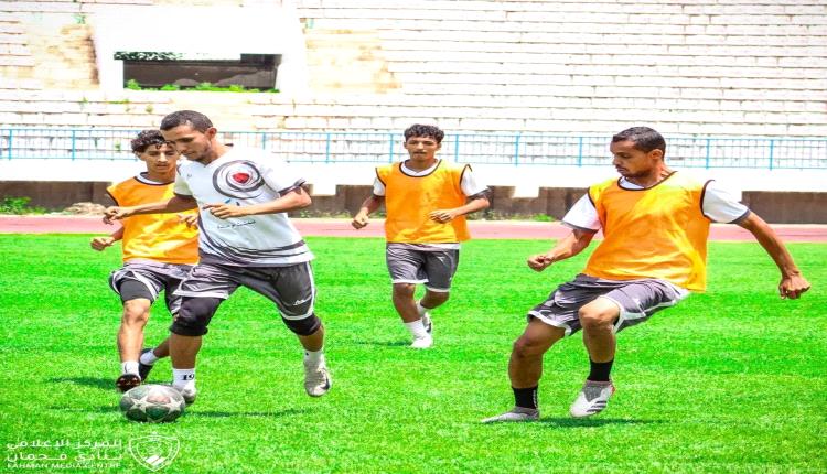 فحمان يرفع جاهزيته لمواجهة اتحاد إب في الجولة السادسة للدوري
