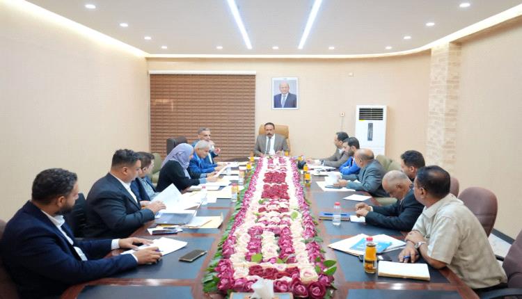 وزير الأشغال يرأس اجتماع مجلس إدارة صندوق صيانة الطرق ويبحث أولويات المرحلة المقبلة