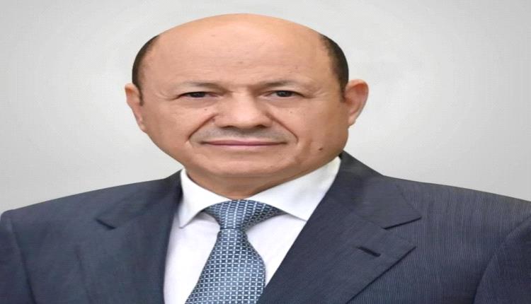 رئيس مجلس القيادة يعزي بوفاة البرلماني الشيخ أحمد الشقذة