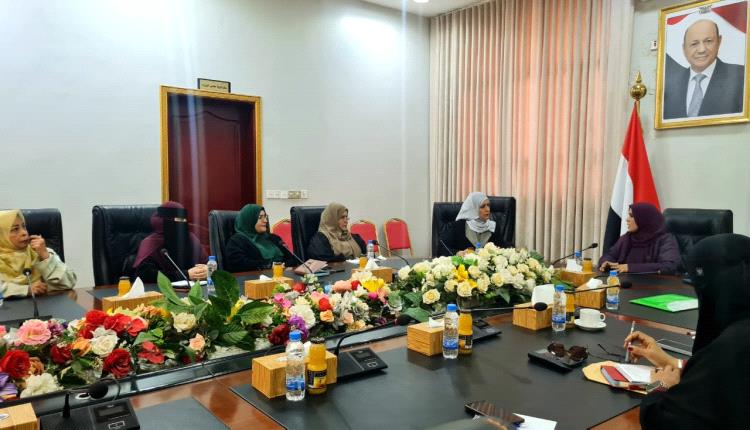 وزيرة الدولة لشؤون المرأة تلتقي رئيسة اللجنة الوطنية للمرأة لبحث التعاون والتنسيق المشترك