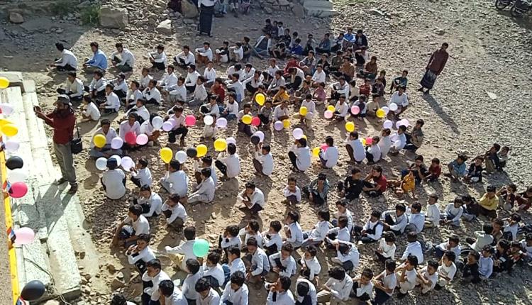 برعاية مجتمعية.. مجمع الفقيد صالح علي زين يحتفي بالمتفوقين والكادر التربوي في يافع