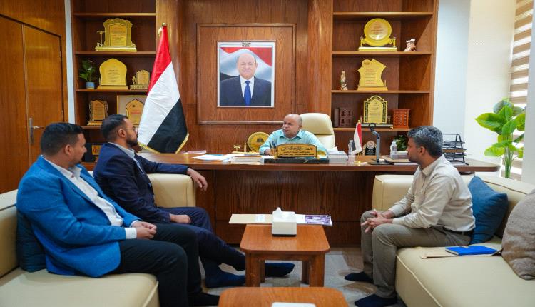 عضو مجلس القيادة الخنبشي يؤكد أهمية تطوير إنتاج وتسويق المنتجات الزراعية وتعزيز جودتها