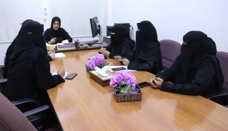 وكيل حضرموت لشؤون المرأة تبحث أولويات المرحلة لتعزيز تمكين المرأة بوادي وصحراء حضرموت