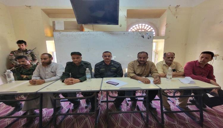 بتوجيهات اللواء القبة.. اجتماع أمني موسع في قعطبة يناقش تعزيز الأمن والحد من التقطعات