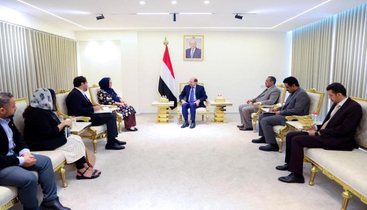 رئيس الوزراء وزير الخارجية يستقبل المديرة التنفيذية لمنظمة رعاية الأطفال الدولية