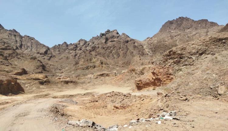 مدير عام البريقة يستعيد المحاجر إلى الدولة ويشدد بمحاسبة المعتدين
