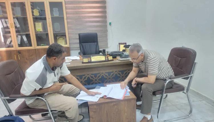 لرسم خارطة طريق المستقبل المهني بـ "عدن".. مدير عام التعليم الفني يبحث تعزيز الأداء في التواهي والبريقة