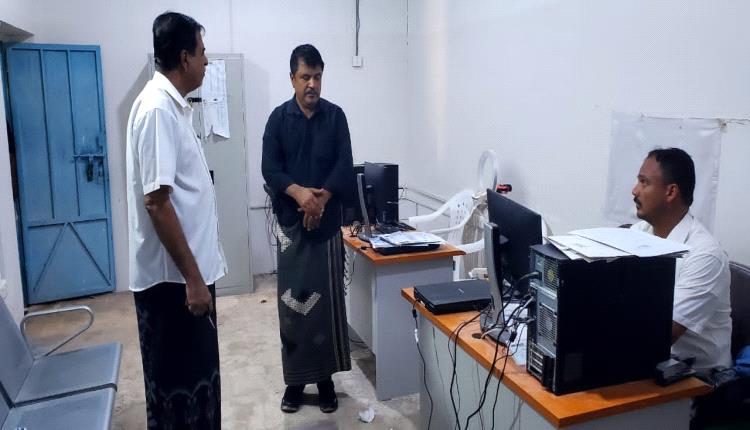 مدير عام مديرية القطن يتفقد إدارة شرطة السير ويدشن مكتب الإدارة الجديد