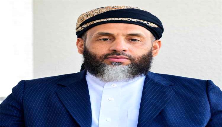 الوزير شبيبة: الاقتراب من الحوثي كمن يقترب من أفعى سامة