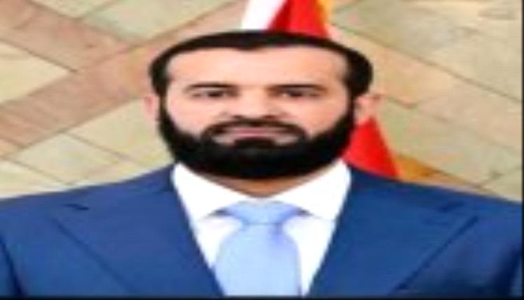 العميد محمد جبر يهنئ اللواء د. مختار الرباش بتعيينه قائدًا لمحور أبين وترقيته إلى رتبة لواء