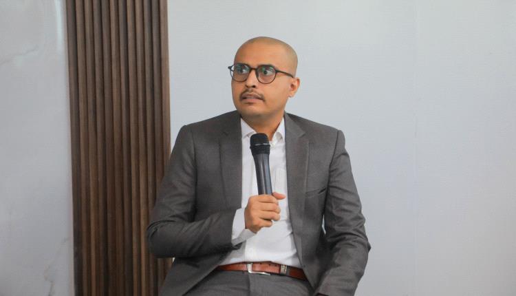 الخنبشي يعزي وزير التعليم العالي والبحث العلمي الأسبق في وفاة نجله "عبدالرحمن"