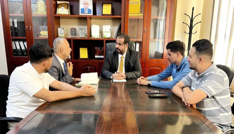 وكيل حضرموت لشؤون التنمية يبحث مع منظمة فريدريش إيبرت تعزيز الشراكة في البرامج والمشاريع التنموية
