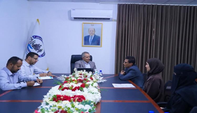 وزير الشؤون الاجتماعية والعمل يناقش مع عدد من مؤسسات المجتمع المدني تطوير تدخلاتها وفق الاحتياجات الوطنية