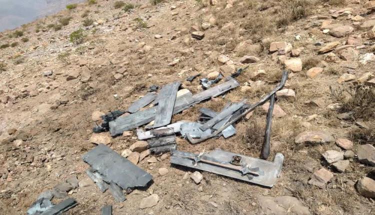 الدفاعات الجوية بمحور طور الباحة تسقط طائرة مسيّرة حوثية جنوبي تعز